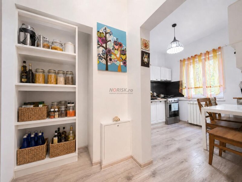 Ferdinand 0% comision 2 camere cu farmec 70mp  renovat 2023, tavane inalte, fara risc