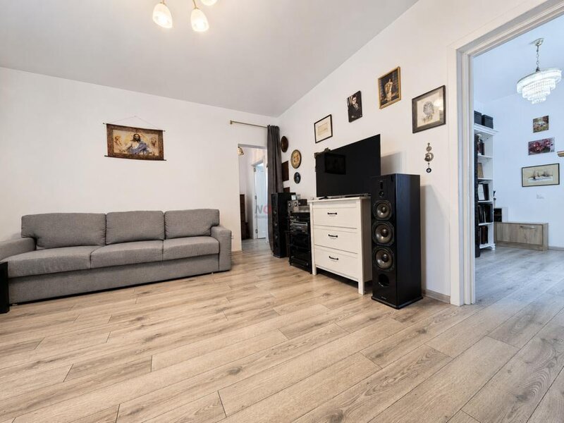 Ferdinand 0% comision 2 camere cu farmec 70mp  renovat 2023, tavane inalte, fara risc